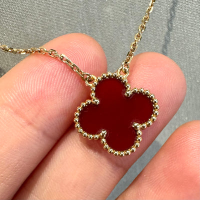 CLOVER PENDANT (RED)