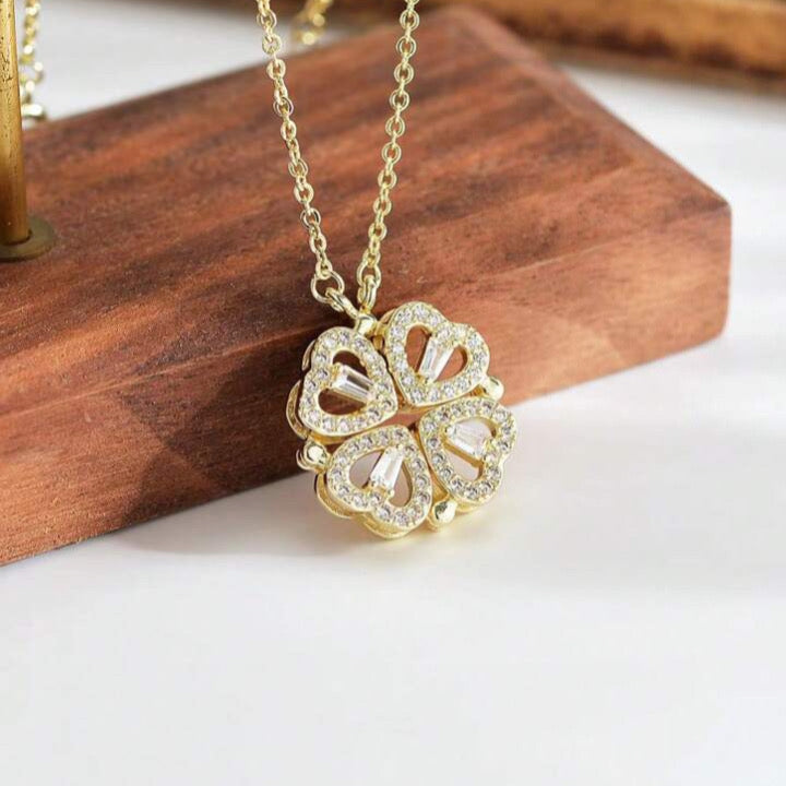 CLOVER HEART PENDANT (GOLD)