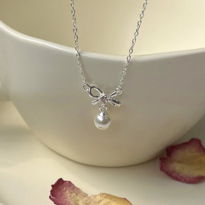 BOWKNOT PENDANT