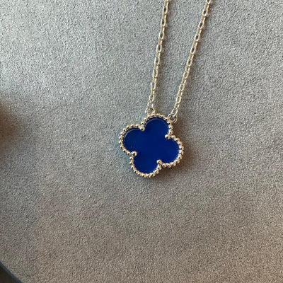 CLOVER PENDANT (BLUE)